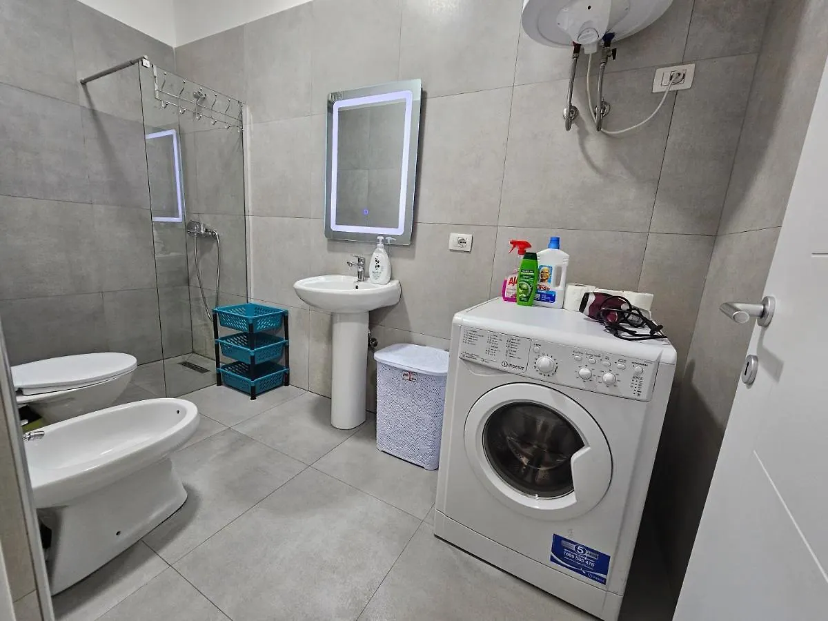 Daily Apartment In Center Tirana